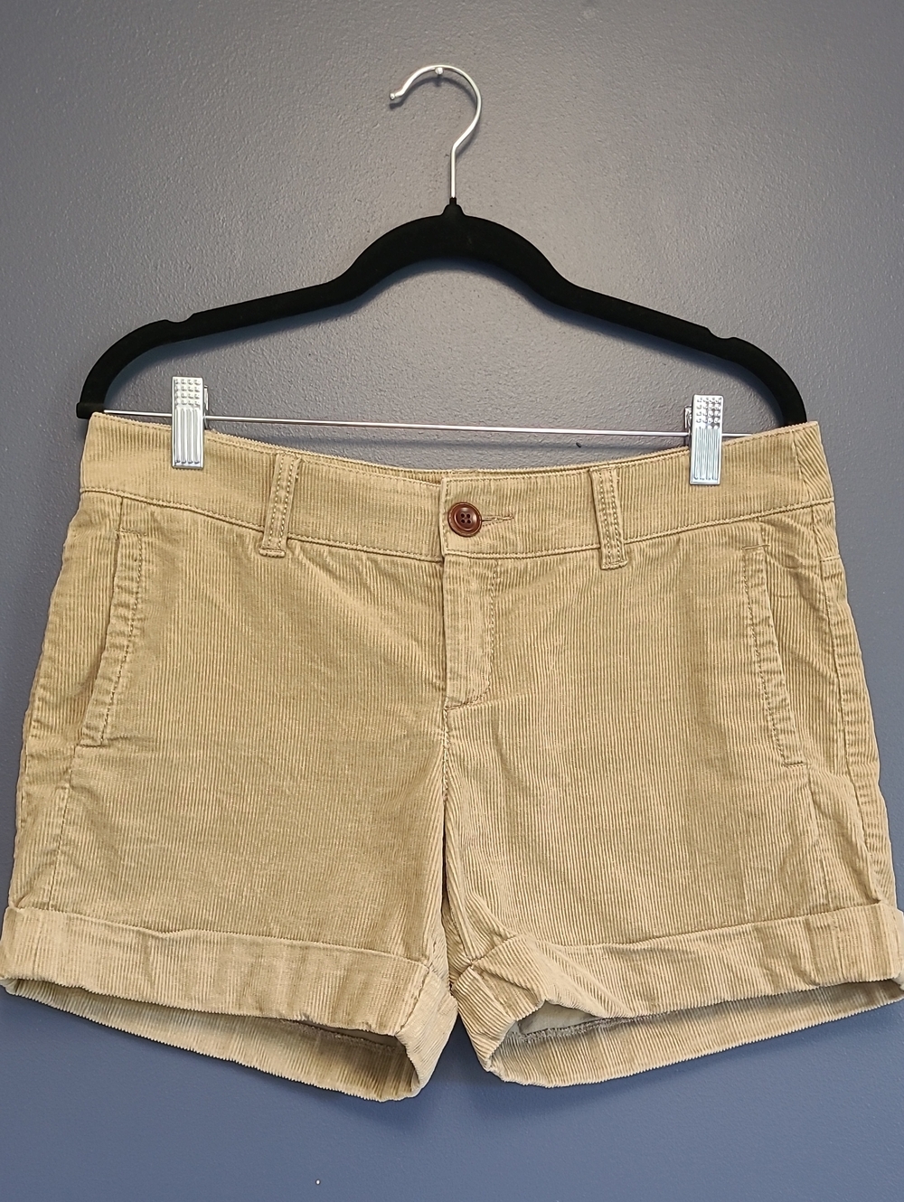 Esprit Corduroy Cuffed Women's Shorts in Beige Size 6 - Excellent Condition